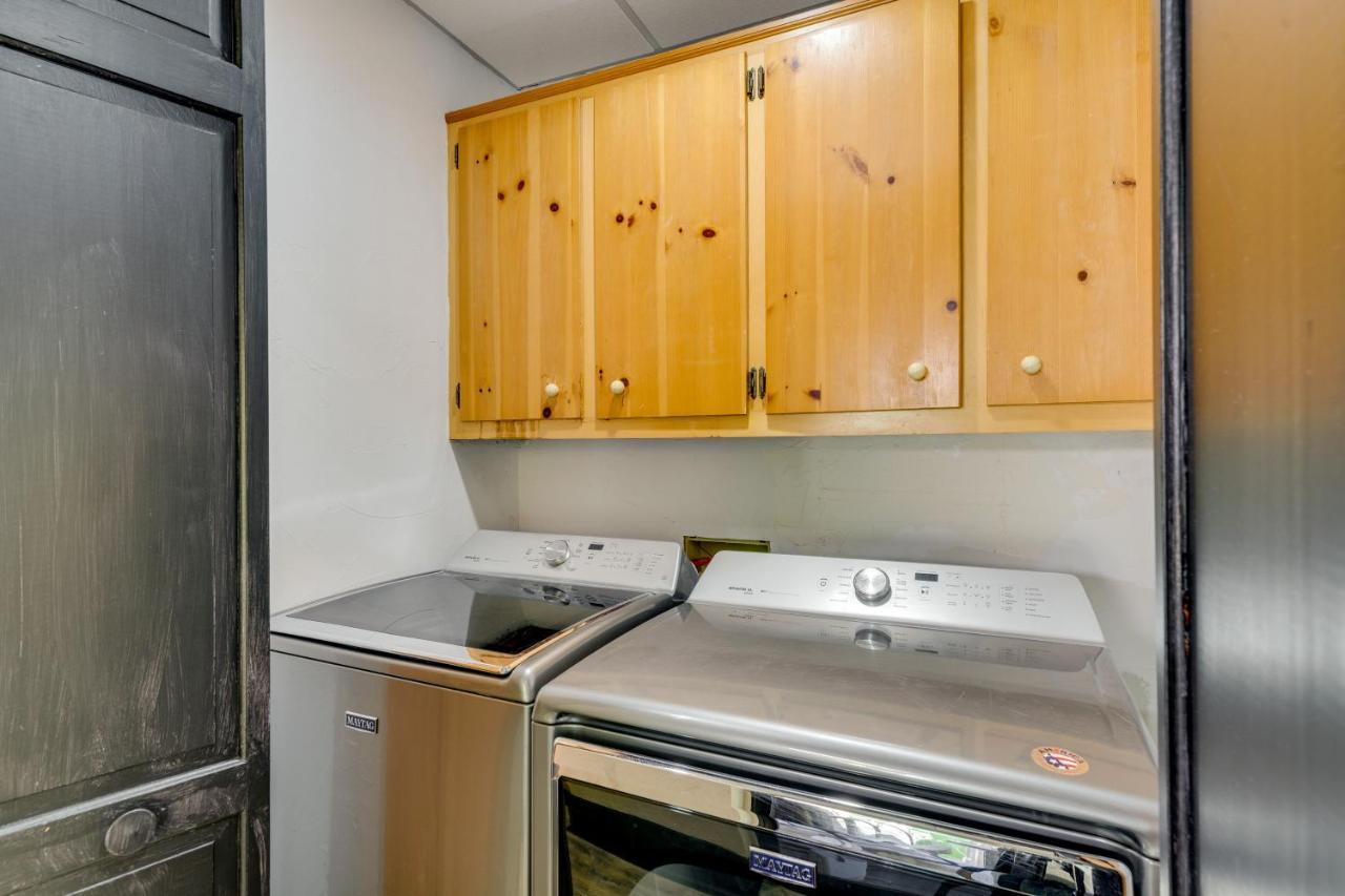 Pet-Friendly Hickory Vacation Rental With Fire Pit! Exterior photo